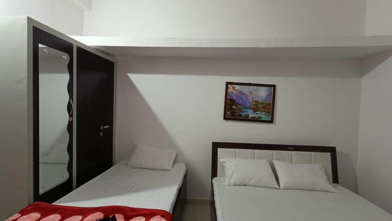 Mahadev Premium Homestay Garudeshwar Exterior photo